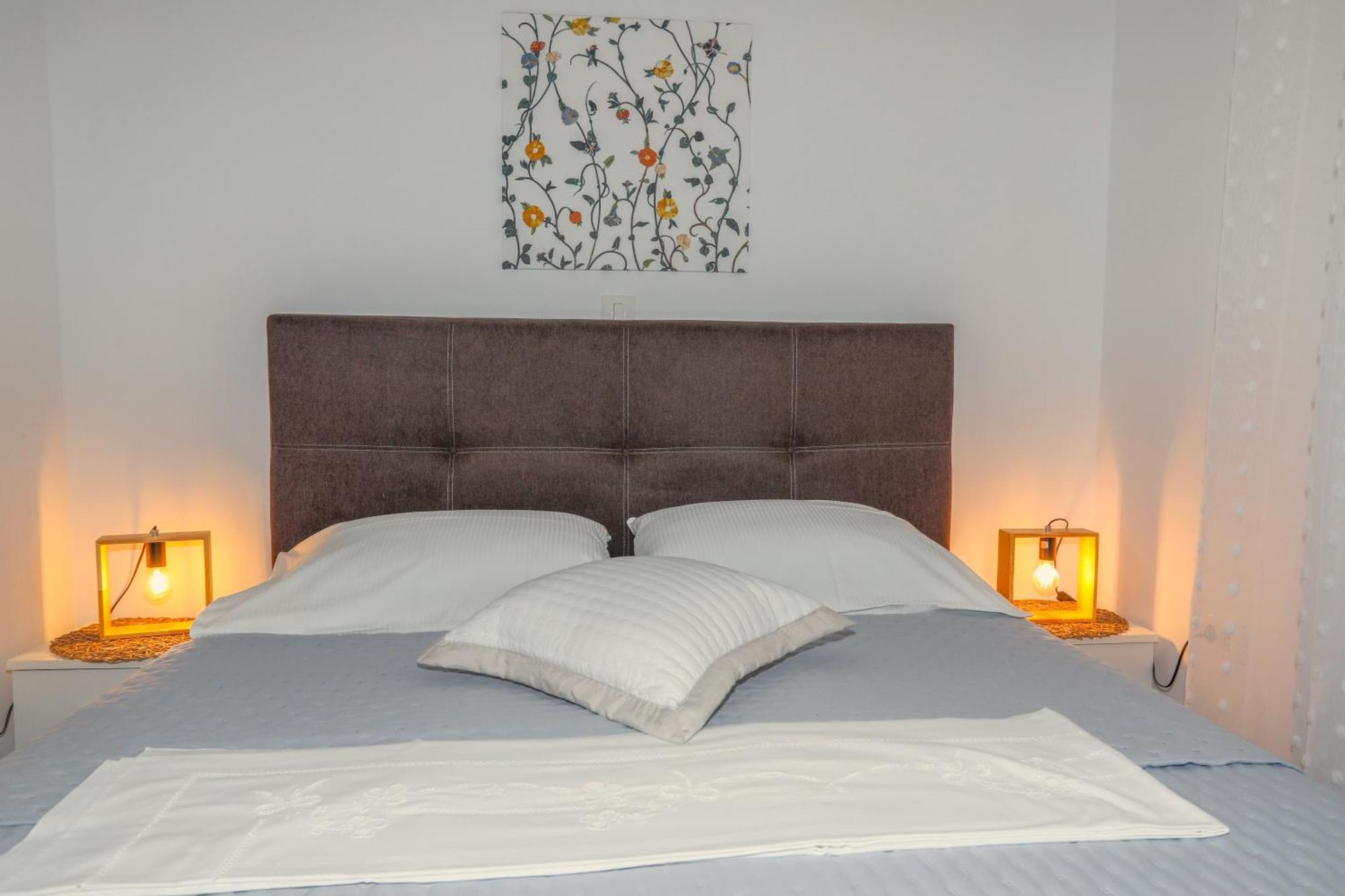 Juric 32 - Boutique Apartments Hvar Town Eksteriør bilde