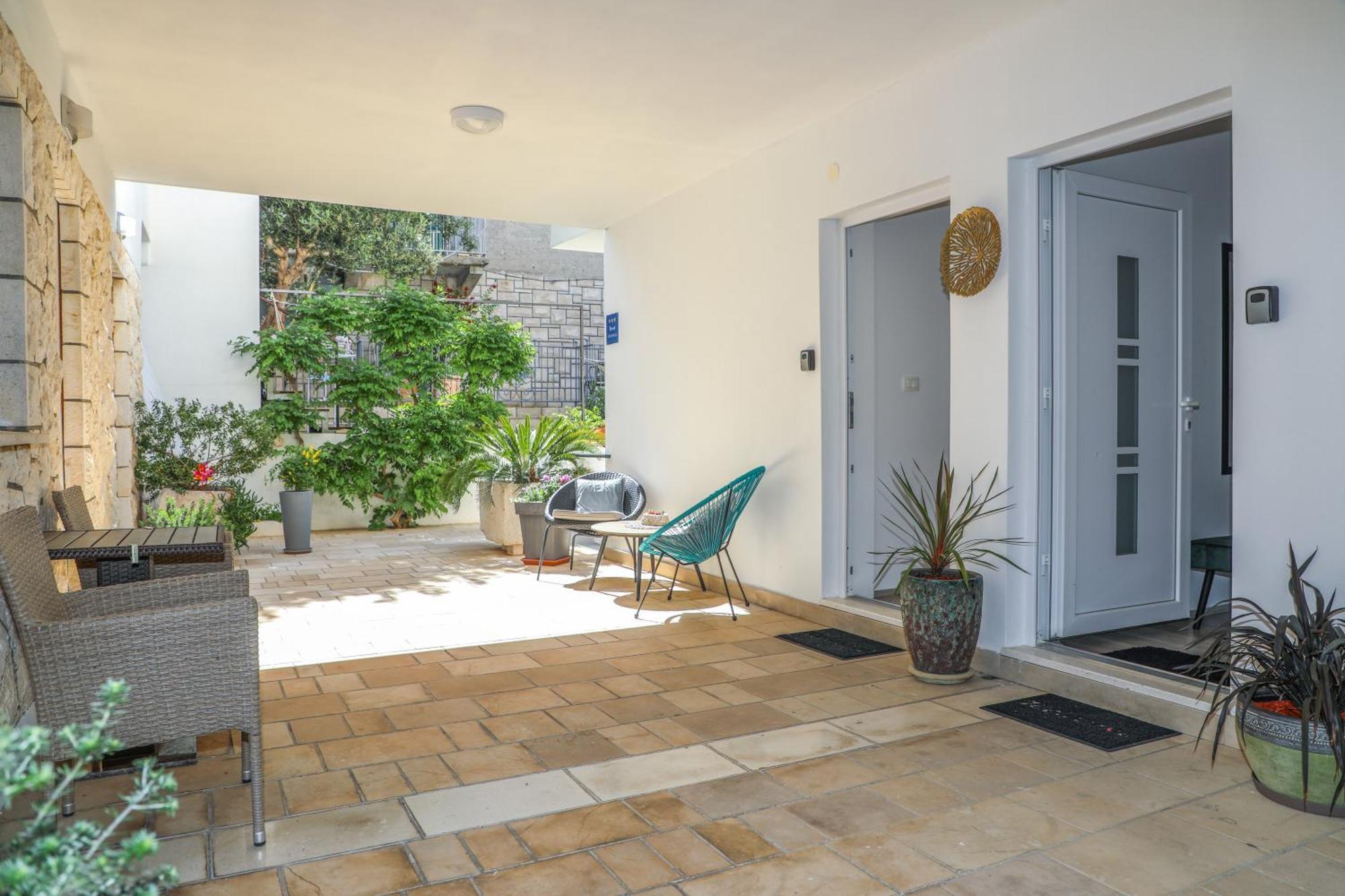Juric 32 - Boutique Apartments Hvar Town Eksteriør bilde
