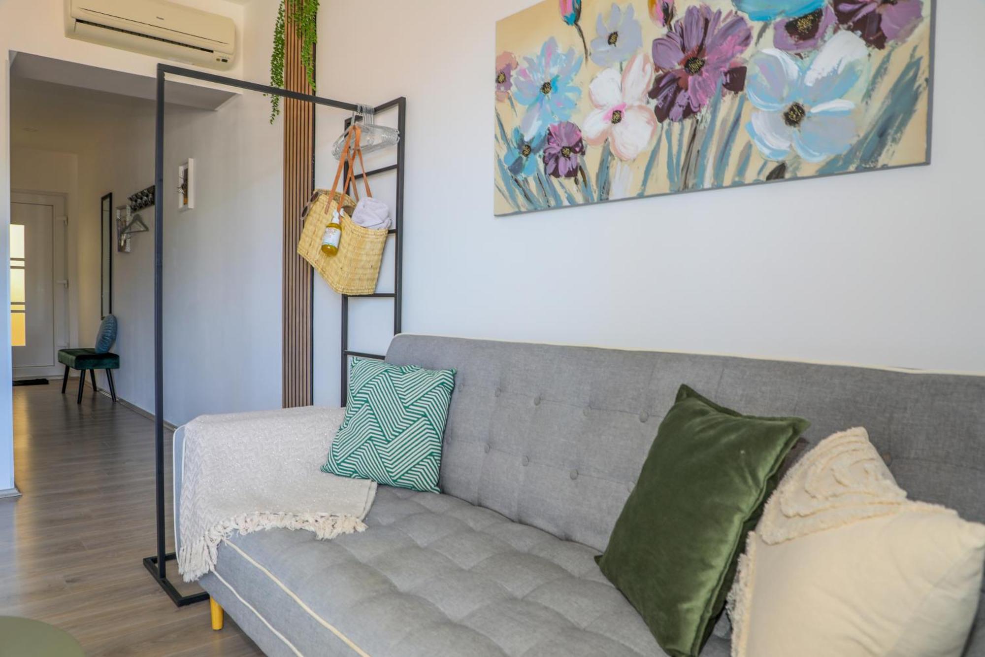 Juric 32 - Boutique Apartments Hvar Town Eksteriør bilde