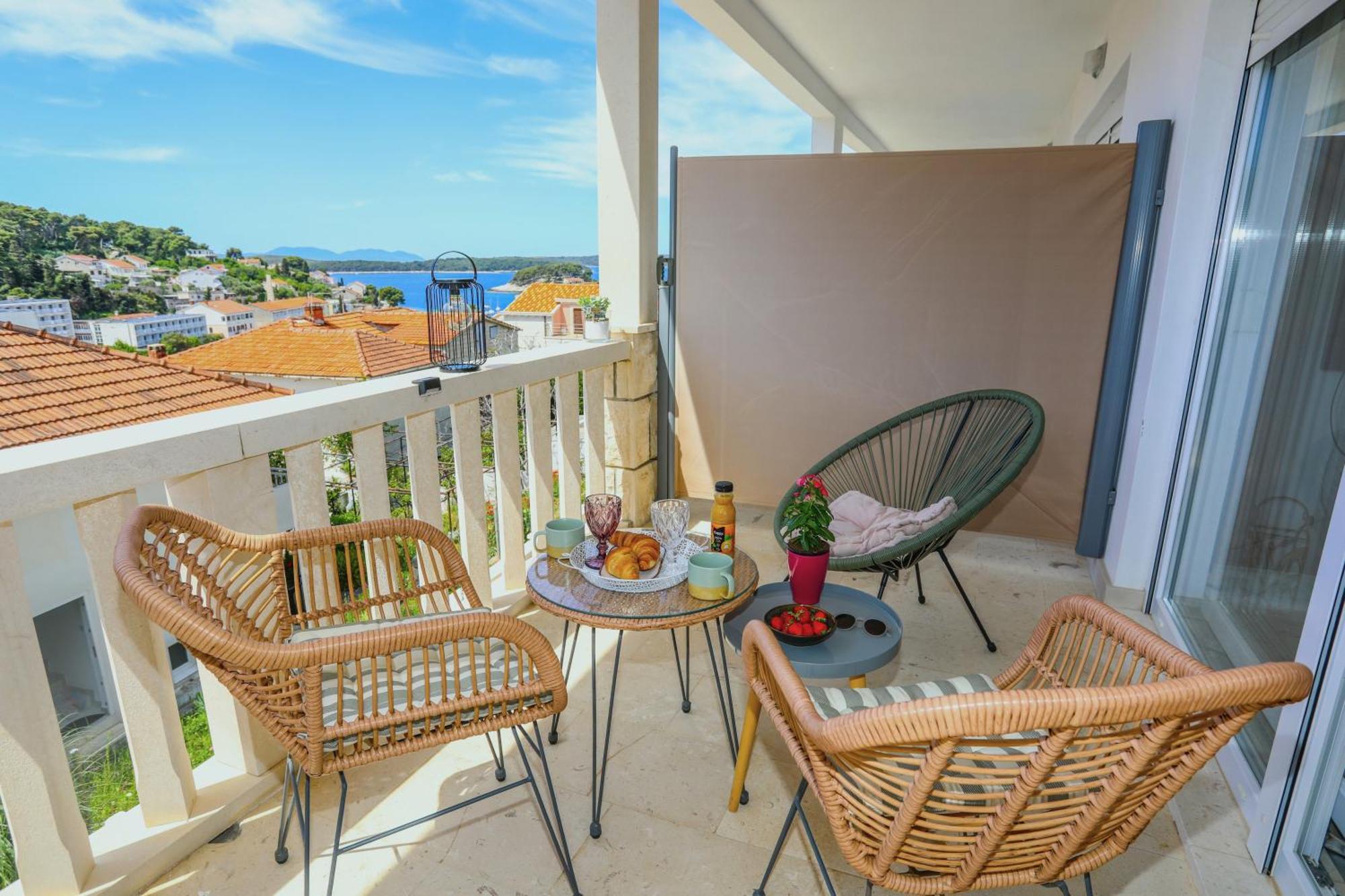 Juric 32 - Boutique Apartments Hvar Town Eksteriør bilde