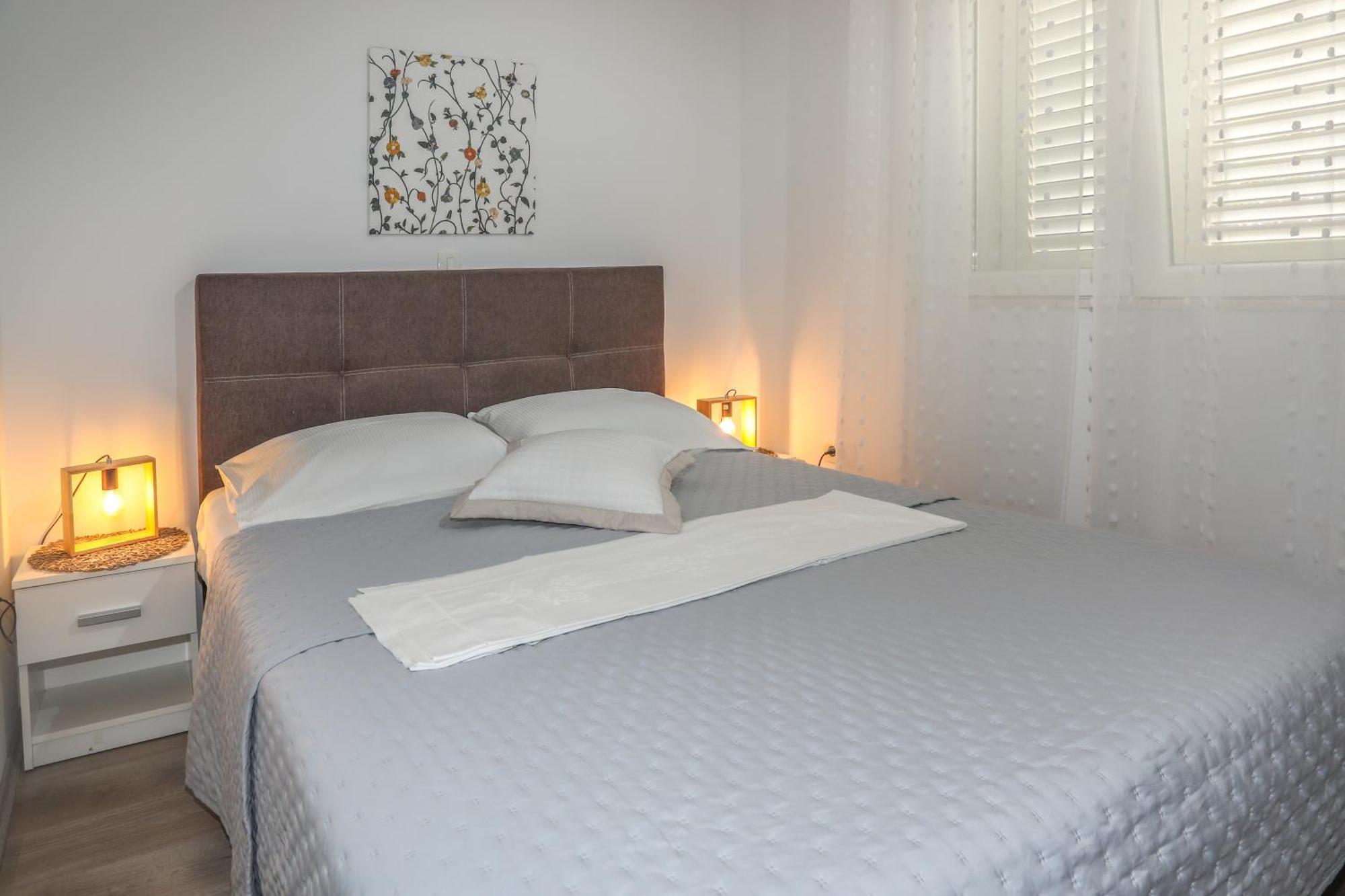 Juric 32 - Boutique Apartments Hvar Town Eksteriør bilde